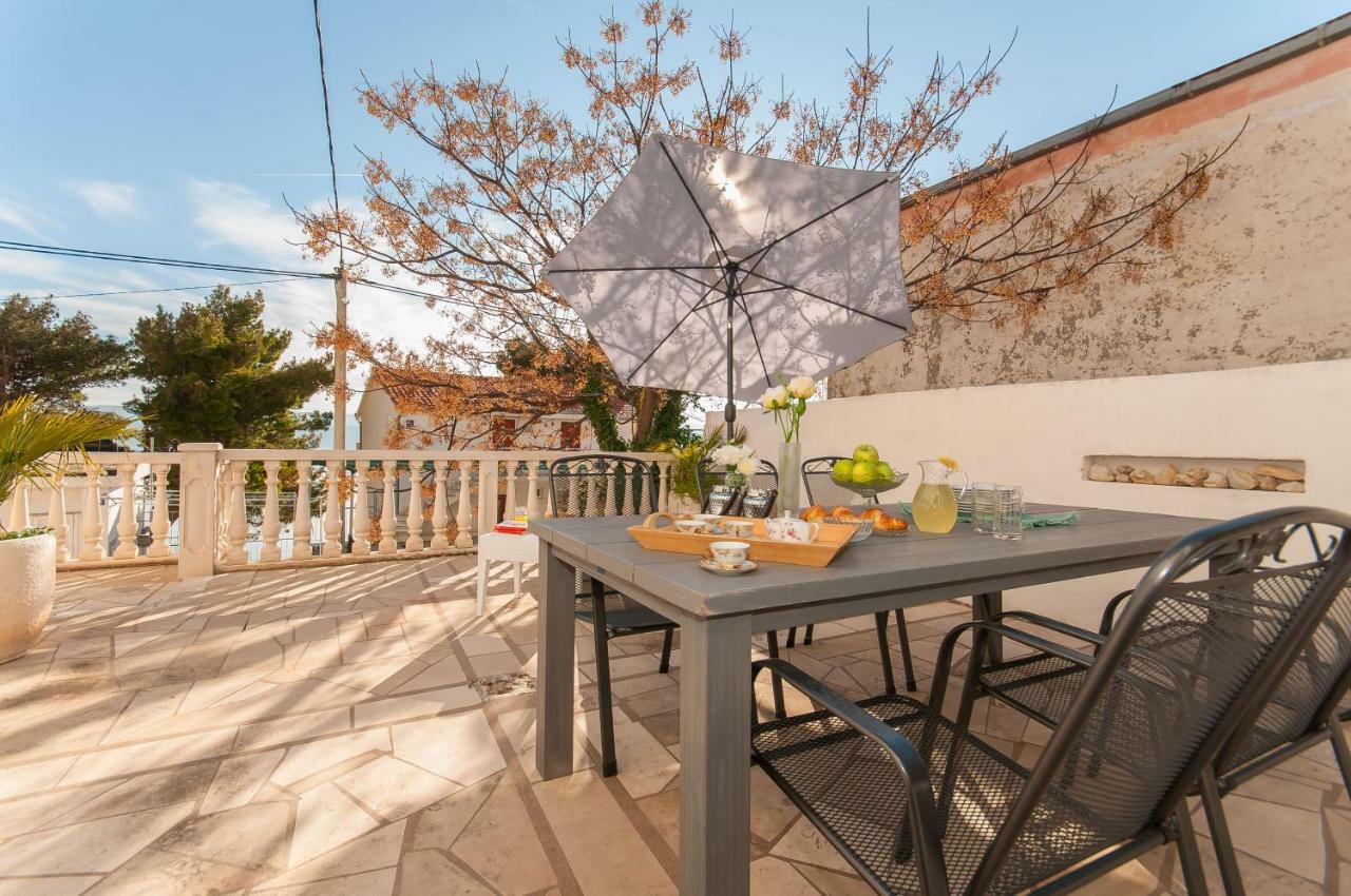Holiday Home Dalmatino Omiš Esterno foto